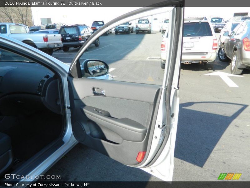 Quicksilver / Black 2010 Hyundai Elantra Touring SE