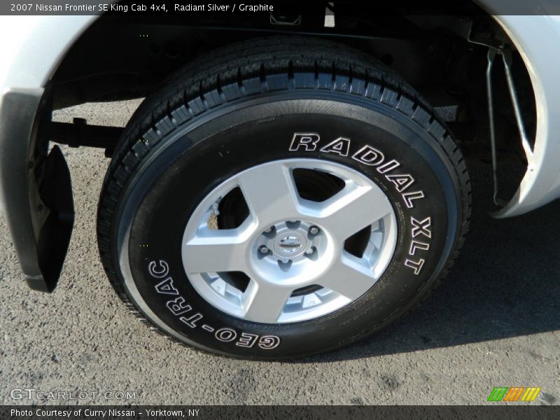 Radiant Silver / Graphite 2007 Nissan Frontier SE King Cab 4x4