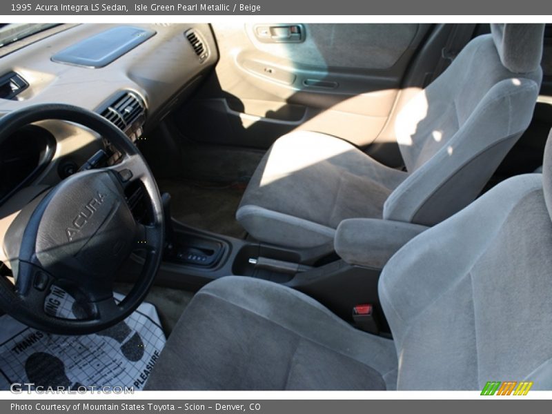 Isle Green Pearl Metallic / Beige 1995 Acura Integra LS Sedan