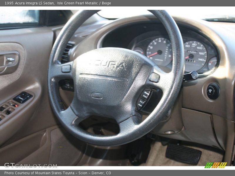 Isle Green Pearl Metallic / Beige 1995 Acura Integra LS Sedan