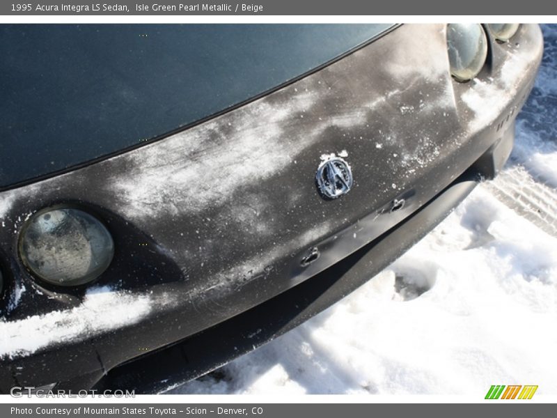 Isle Green Pearl Metallic / Beige 1995 Acura Integra LS Sedan