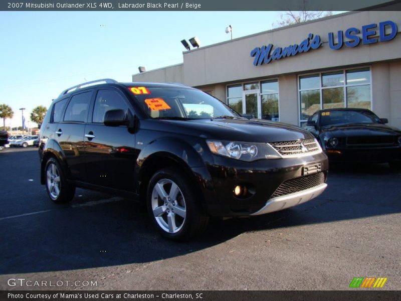 Labrador Black Pearl / Beige 2007 Mitsubishi Outlander XLS 4WD