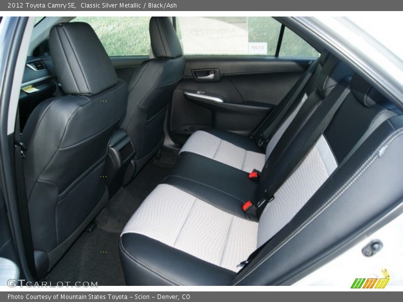 Classic Silver Metallic / Black/Ash 2012 Toyota Camry SE