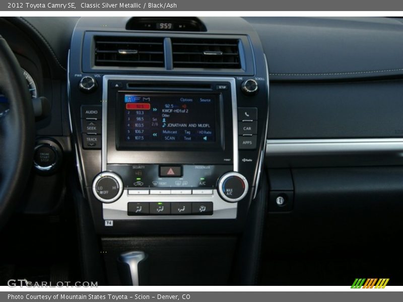 Classic Silver Metallic / Black/Ash 2012 Toyota Camry SE