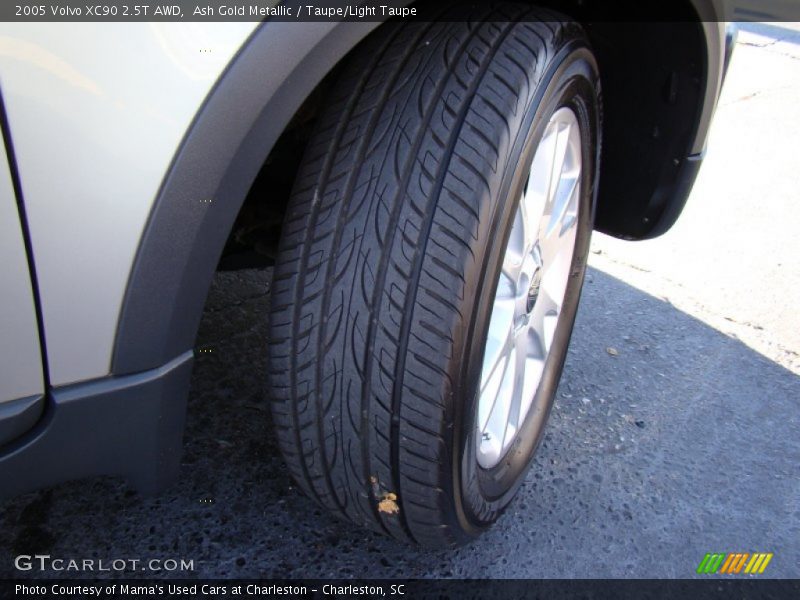 Ash Gold Metallic / Taupe/Light Taupe 2005 Volvo XC90 2.5T AWD