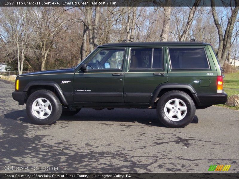 Emerald Green Pearlcoat / Tan 1997 Jeep Cherokee Sport 4x4