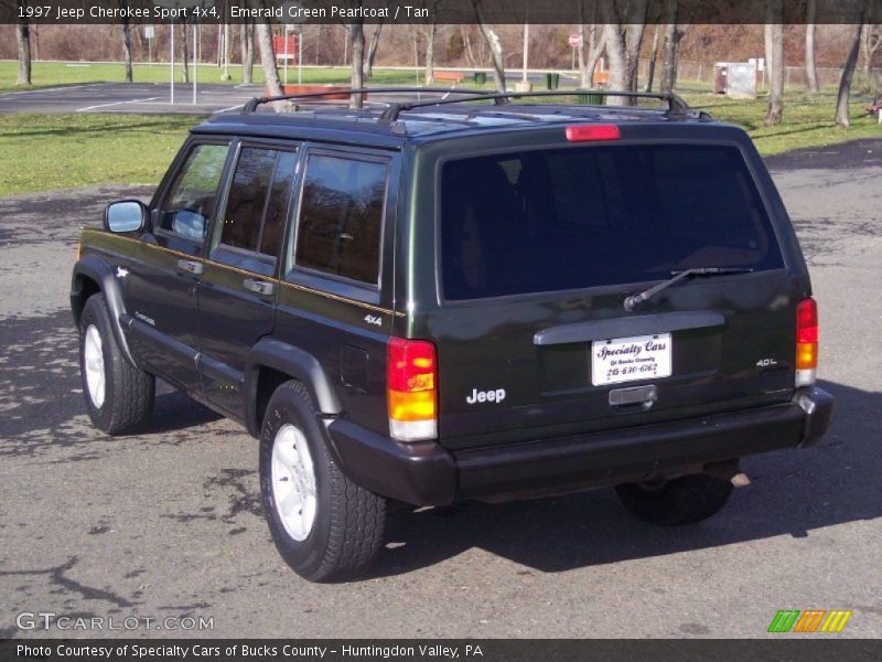 Emerald Green Pearlcoat / Tan 1997 Jeep Cherokee Sport 4x4