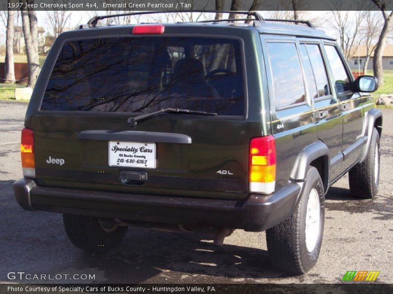 Emerald Green Pearlcoat / Tan 1997 Jeep Cherokee Sport 4x4