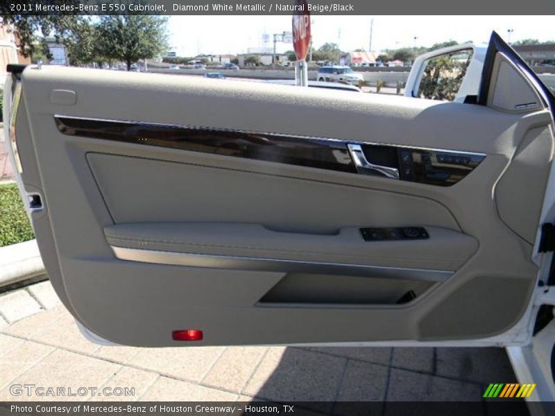 Diamond White Metallic / Natural Beige/Black 2011 Mercedes-Benz E 550 Cabriolet