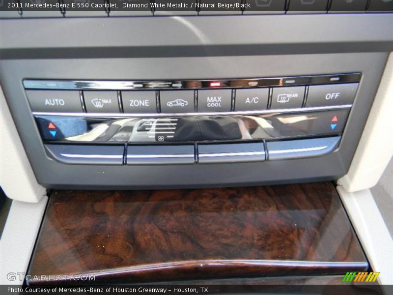 Diamond White Metallic / Natural Beige/Black 2011 Mercedes-Benz E 550 Cabriolet