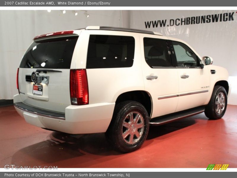 White Diamond / Ebony/Ebony 2007 Cadillac Escalade AWD