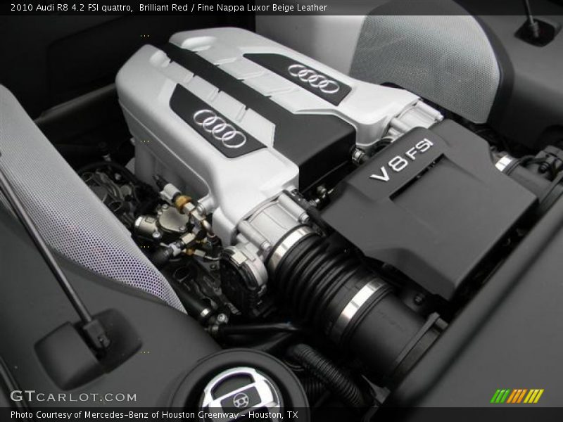 2010 R8 4.2 FSI quattro Engine - 4.2 Liter FSI DOHC 32-Valve VVT V8