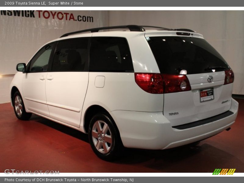 Super White / Stone 2009 Toyota Sienna LE
