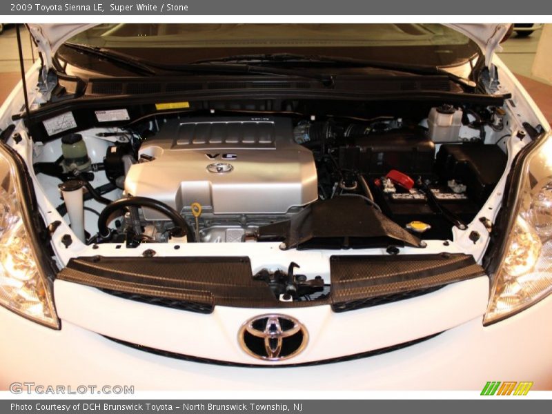 Super White / Stone 2009 Toyota Sienna LE