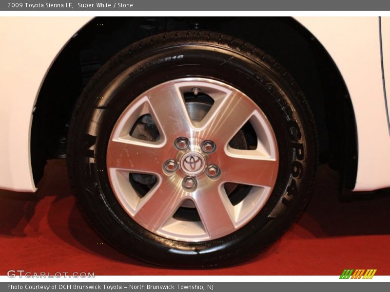 Super White / Stone 2009 Toyota Sienna LE
