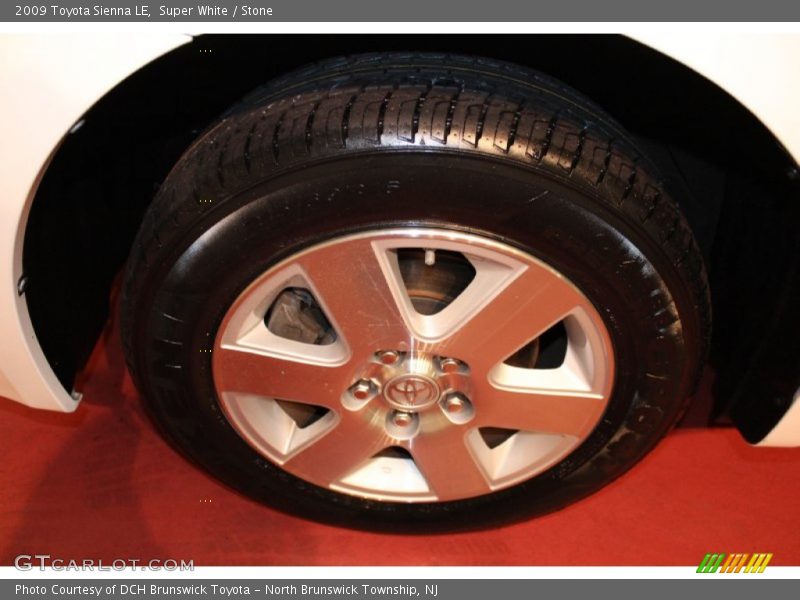 Super White / Stone 2009 Toyota Sienna LE