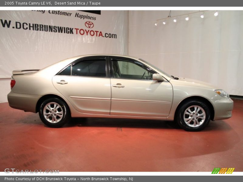 Desert Sand Mica / Taupe 2005 Toyota Camry LE V6