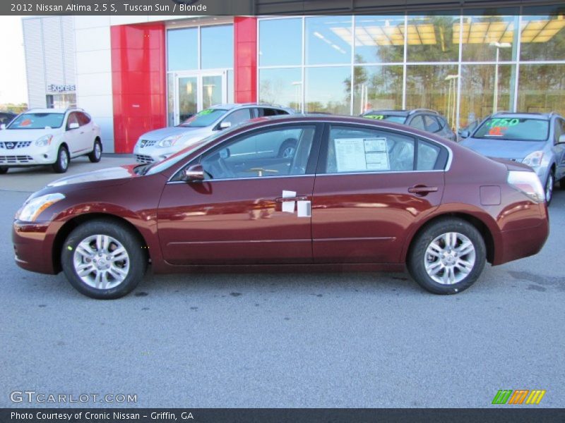 Tuscan Sun / Blonde 2012 Nissan Altima 2.5 S