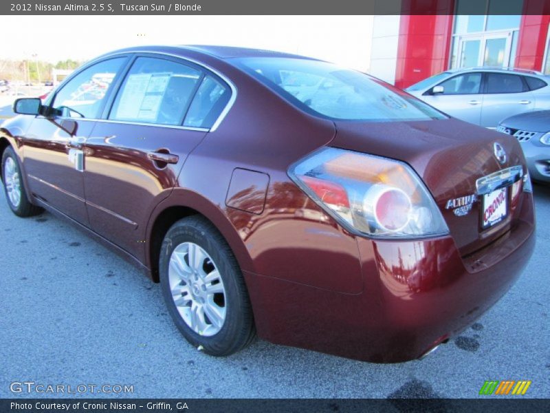 Tuscan Sun / Blonde 2012 Nissan Altima 2.5 S
