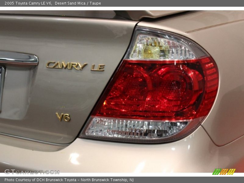 Desert Sand Mica / Taupe 2005 Toyota Camry LE V6