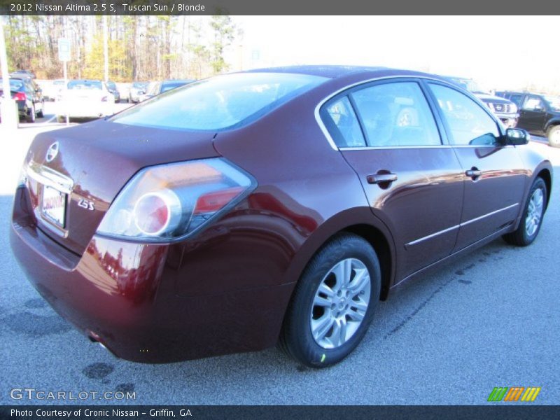 Tuscan Sun / Blonde 2012 Nissan Altima 2.5 S