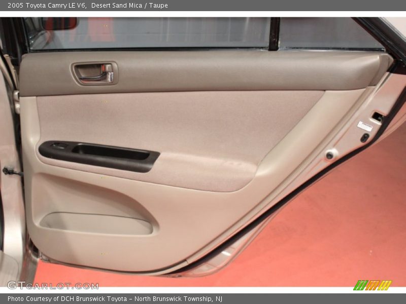 Desert Sand Mica / Taupe 2005 Toyota Camry LE V6