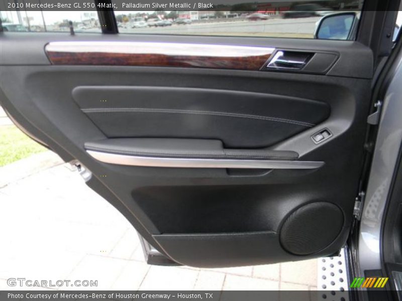 Door Panel of 2010 GL 550 4Matic