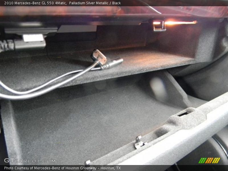 Palladium Silver Metallic / Black 2010 Mercedes-Benz GL 550 4Matic