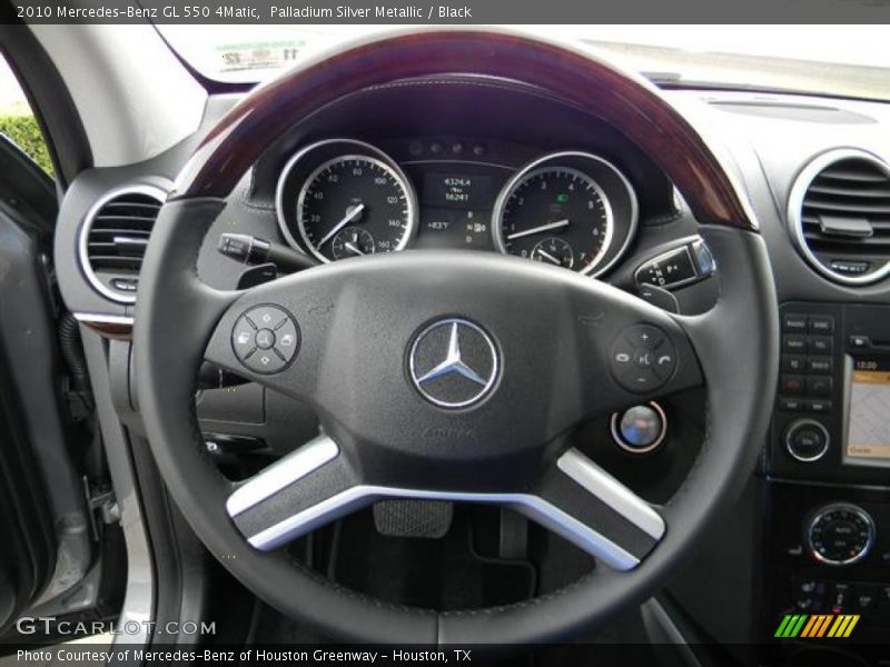  2010 GL 550 4Matic Steering Wheel