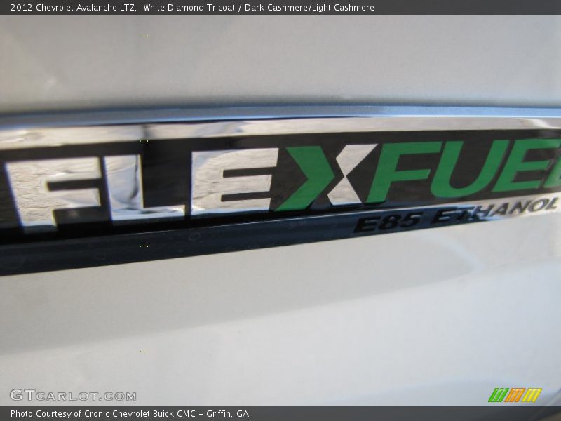 White Diamond Tricoat / Dark Cashmere/Light Cashmere 2012 Chevrolet Avalanche LTZ