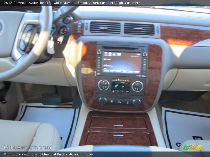 White Diamond Tricoat / Dark Cashmere/Light Cashmere 2012 Chevrolet Avalanche LTZ