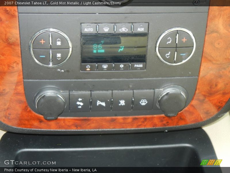 Gold Mist Metallic / Light Cashmere/Ebony 2007 Chevrolet Tahoe LT