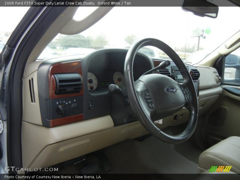 Oxford White / Tan 2006 Ford F350 Super Duty Lariat Crew Cab Dually