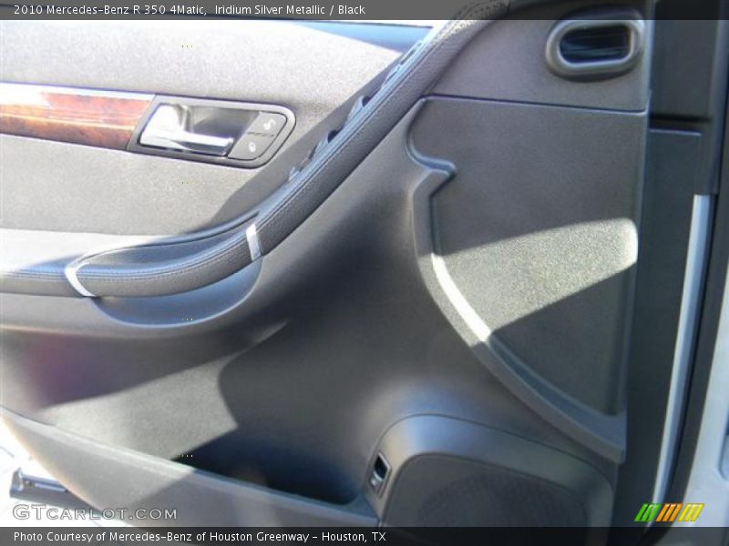 Iridium Silver Metallic / Black 2010 Mercedes-Benz R 350 4Matic