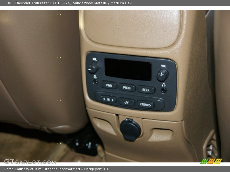 Sandalwood Metallic / Medium Oak 2002 Chevrolet TrailBlazer EXT LT 4x4