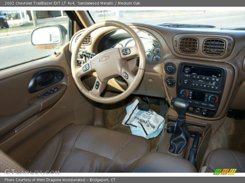 Sandalwood Metallic / Medium Oak 2002 Chevrolet TrailBlazer EXT LT 4x4