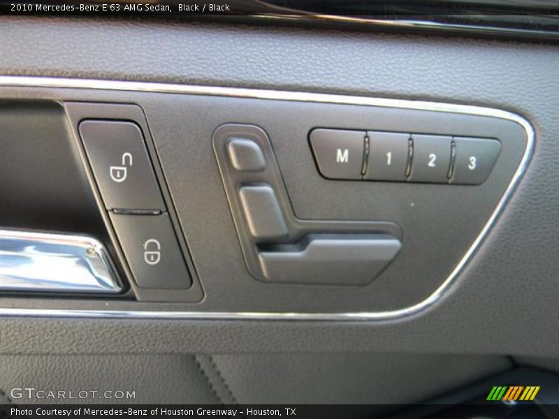 Controls of 2010 E 63 AMG Sedan