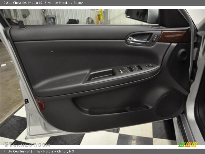 Silver Ice Metallic / Ebony 2011 Chevrolet Impala LS