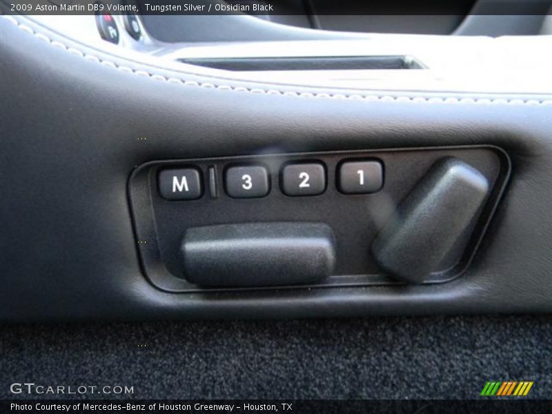 Tungsten Silver / Obsidian Black 2009 Aston Martin DB9 Volante