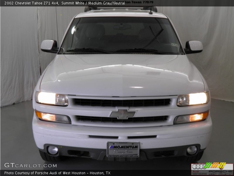 Summit White / Medium Gray/Neutral 2002 Chevrolet Tahoe Z71 4x4
