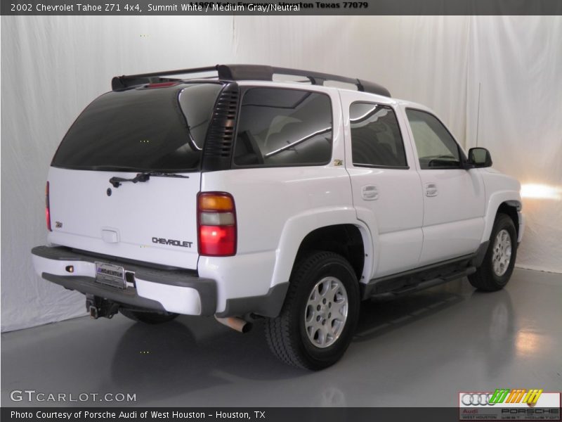 Summit White / Medium Gray/Neutral 2002 Chevrolet Tahoe Z71 4x4