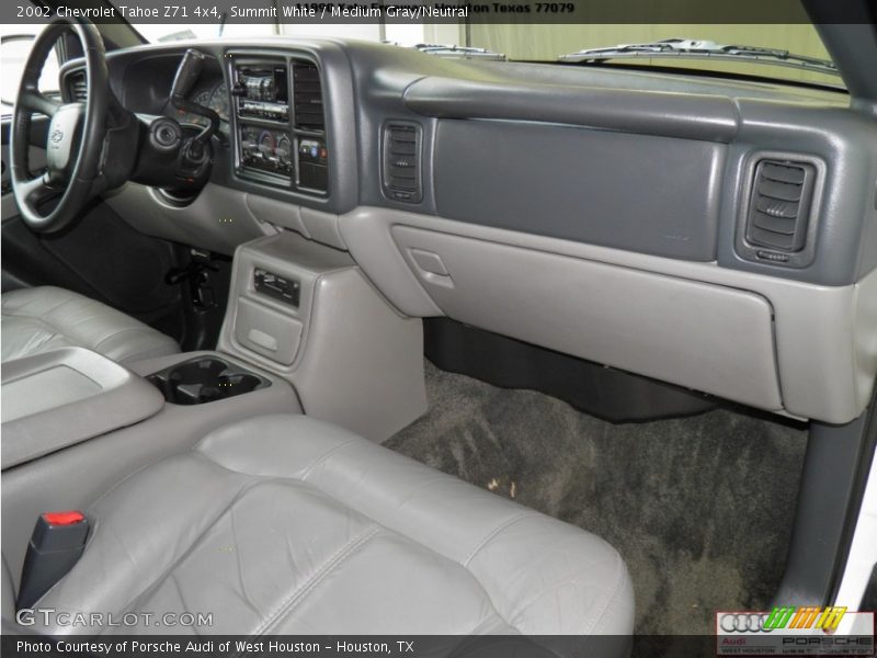 Summit White / Medium Gray/Neutral 2002 Chevrolet Tahoe Z71 4x4