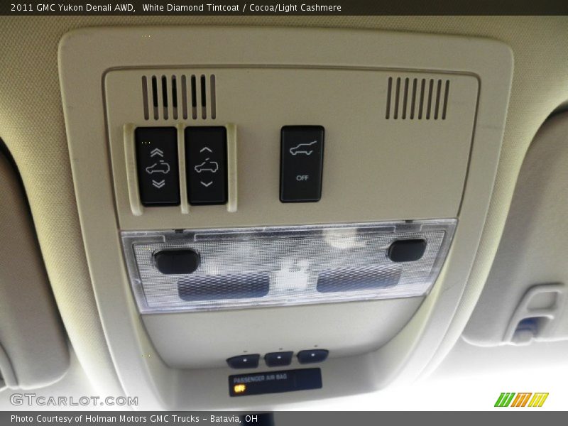 White Diamond Tintcoat / Cocoa/Light Cashmere 2011 GMC Yukon Denali AWD