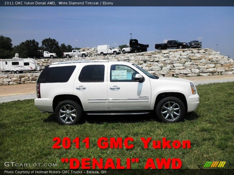 White Diamond Tintcoat / Ebony 2011 GMC Yukon Denali AWD