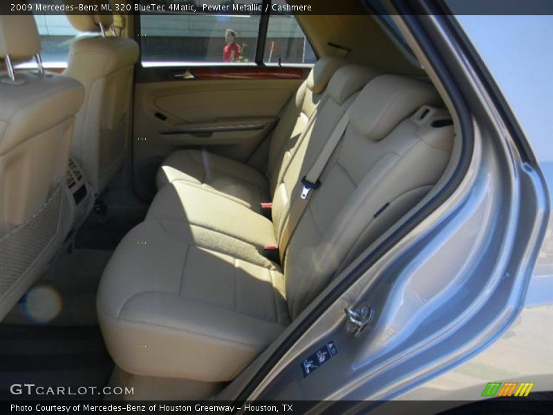 Pewter Metallic / Cashmere 2009 Mercedes-Benz ML 320 BlueTec 4Matic