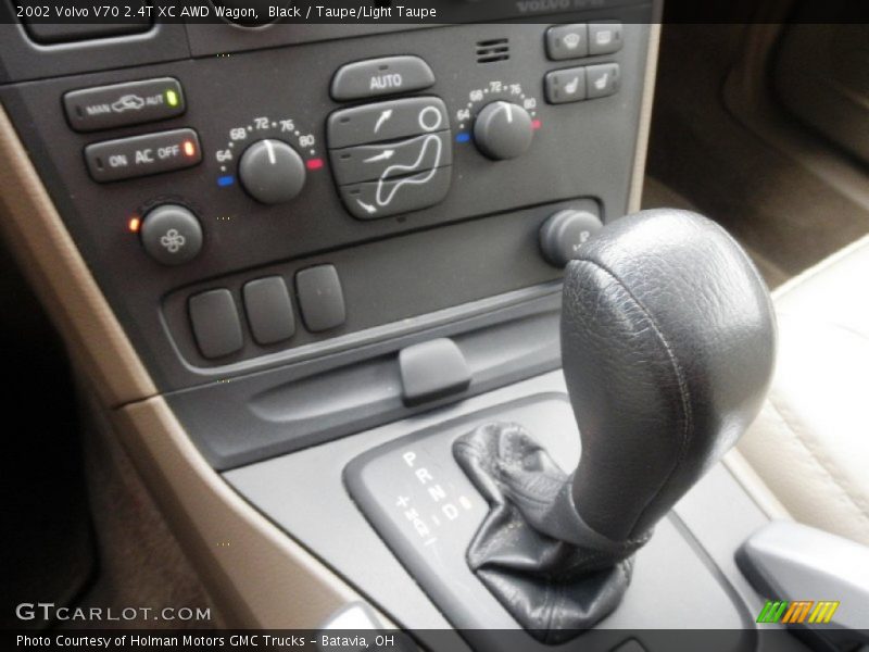 Black / Taupe/Light Taupe 2002 Volvo V70 2.4T XC AWD Wagon