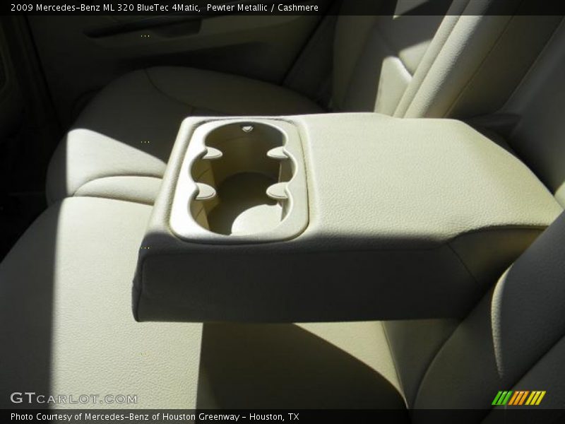 Pewter Metallic / Cashmere 2009 Mercedes-Benz ML 320 BlueTec 4Matic
