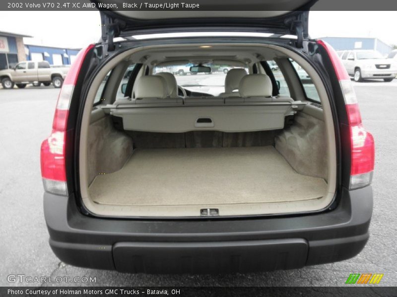 Black / Taupe/Light Taupe 2002 Volvo V70 2.4T XC AWD Wagon