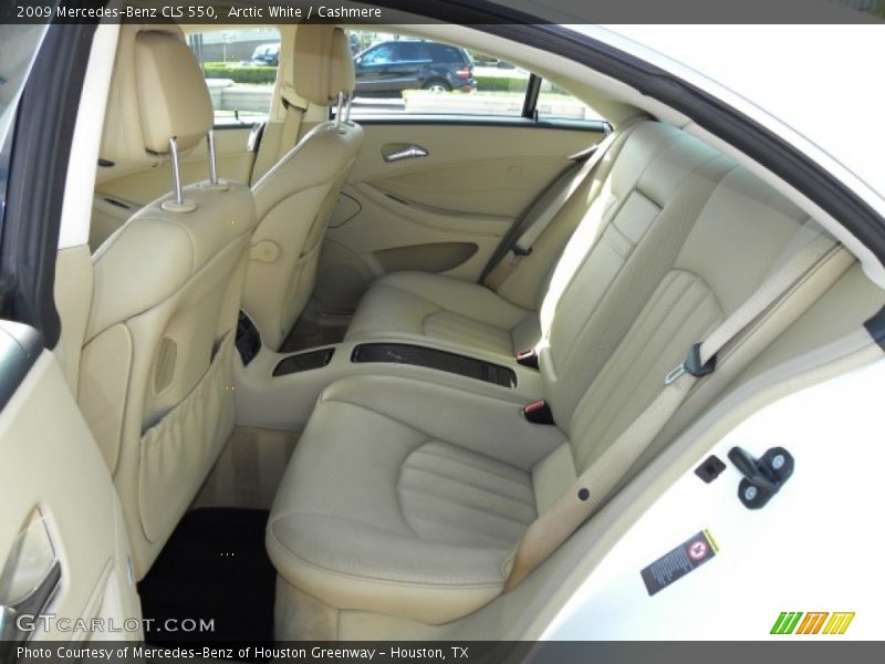 Arctic White / Cashmere 2009 Mercedes-Benz CLS 550