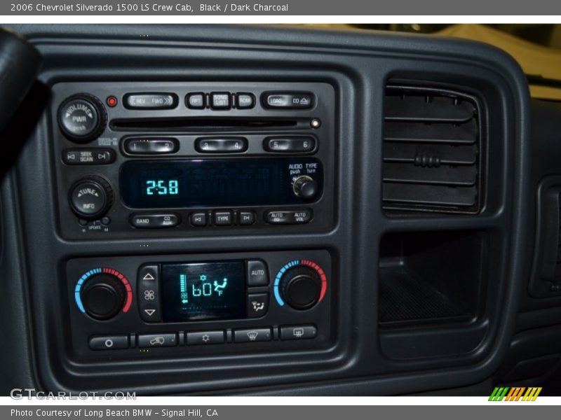 Black / Dark Charcoal 2006 Chevrolet Silverado 1500 LS Crew Cab